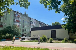 Долгосрочная аренда помещения свободного назначения, Чернигов, р‑н. Деснянский, Рокоссовского улица, дом 21