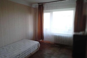 Сдается в аренду 1-комнатная квартира 28 кв. м в Киеве, Радужный