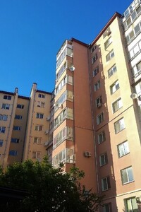 Продается 2-комнатная квартира 78.8 кв. м в Ивано-Франковске, цена: 29500 $