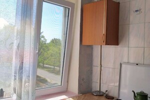 Продается 1-комнатная квартира 33 кв. м в Харькове, цена: 16000 $