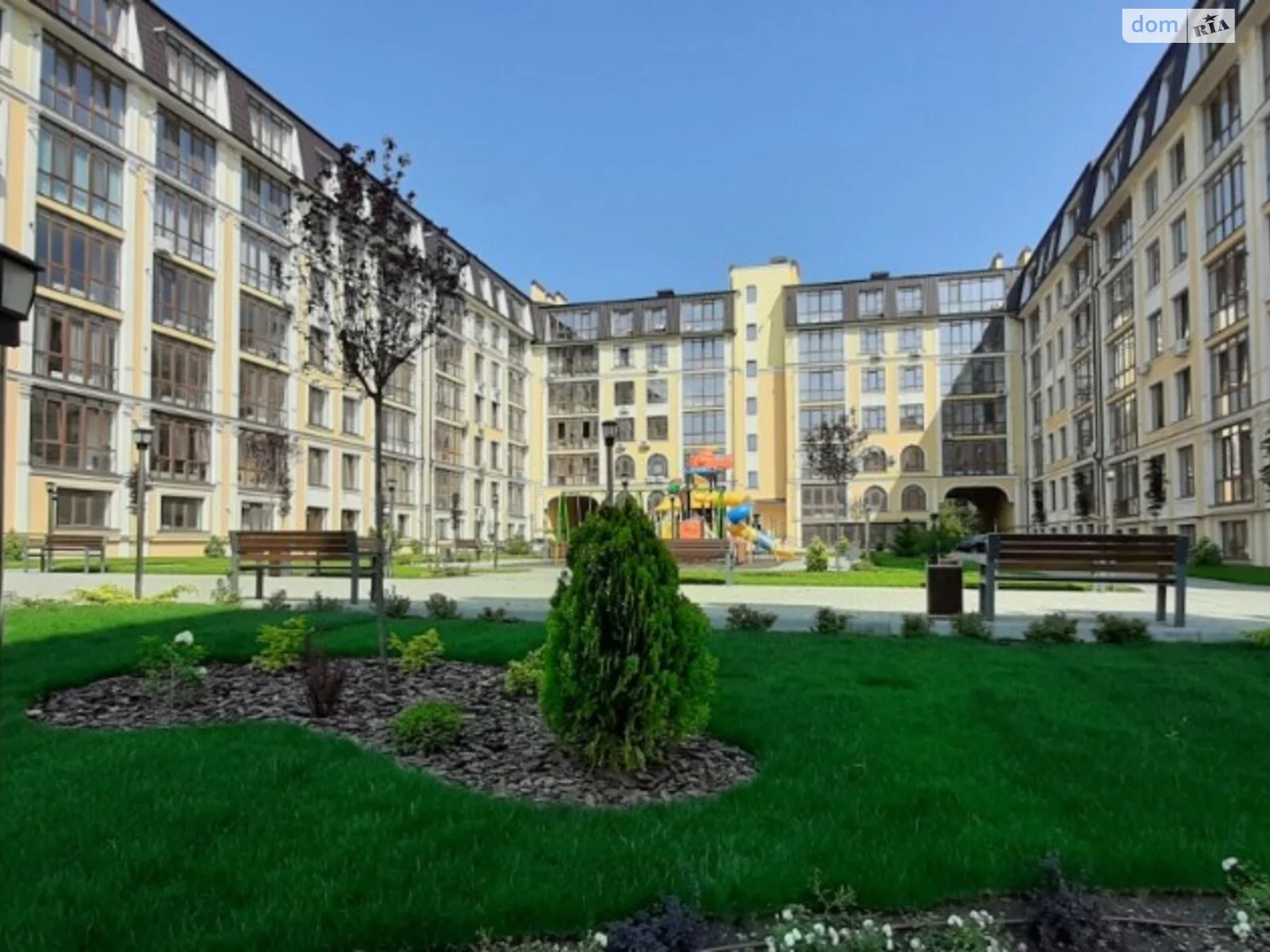 Продається 1-кімнатна квартира 40 кв. м у Одесі, вул. Дача Ковалевського