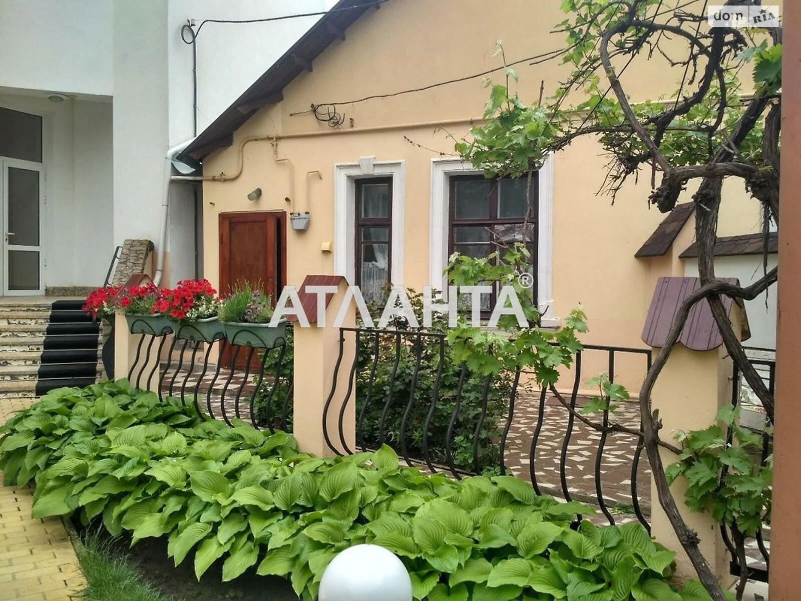 Продается одноэтажный дом 35.2 кв. м с садом, цена: 55000 $