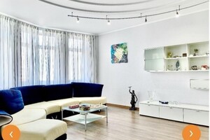 Сдается в аренду 3-комнатная квартира 120 кв. м в Киеве, Леси Украинки площадь