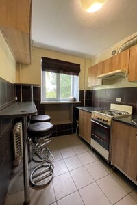 Продаж квартири, Київська, Бровари, р‑н. Сади, Героїв УПА вулиця, буд. 1