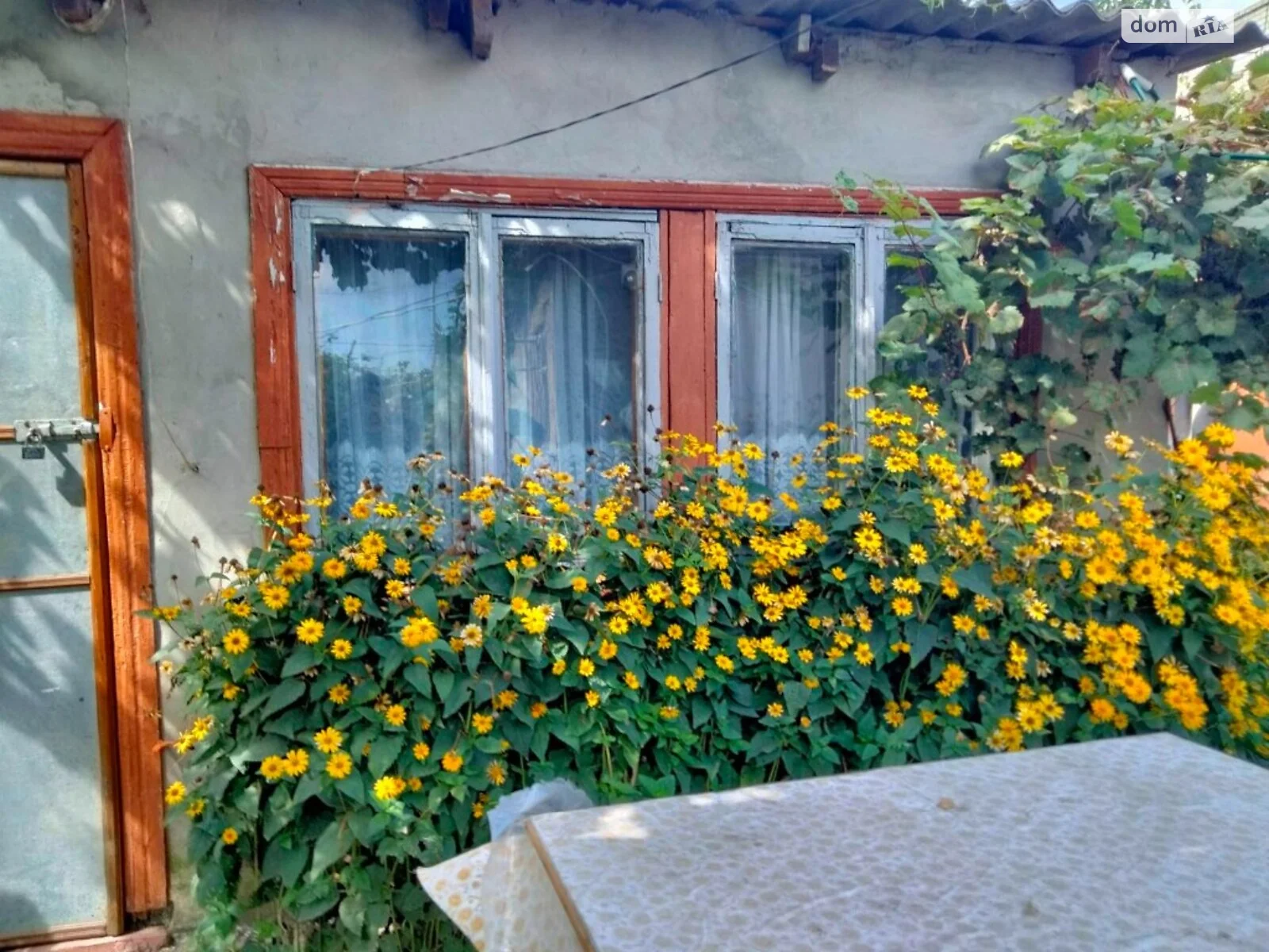 Продається одноповерховий будинок 65 кв. м з каміном, цена: 25000 $