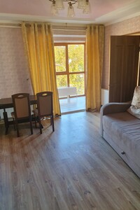 Продается 3-комнатная квартира 52 кв. м в Виннице, Пирогова улица