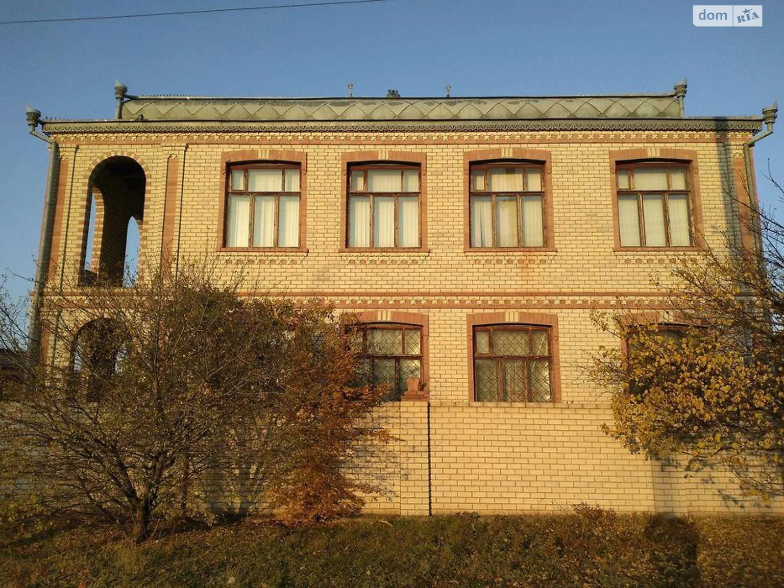 Продається будинок 2 поверховий 550 кв. м з балконом - фото 2