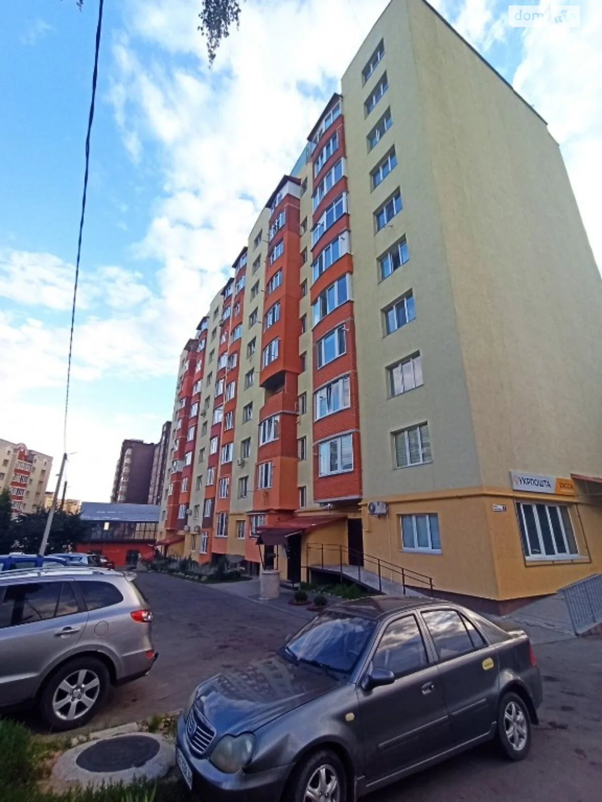 Продается 2-комнатная квартира 65 кв. м в Хмельницком, ул. Панаса Мирного