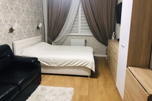 Довгострокова оренда квартири, Чернівці, р‑н. Фастівська, Руська вулиця