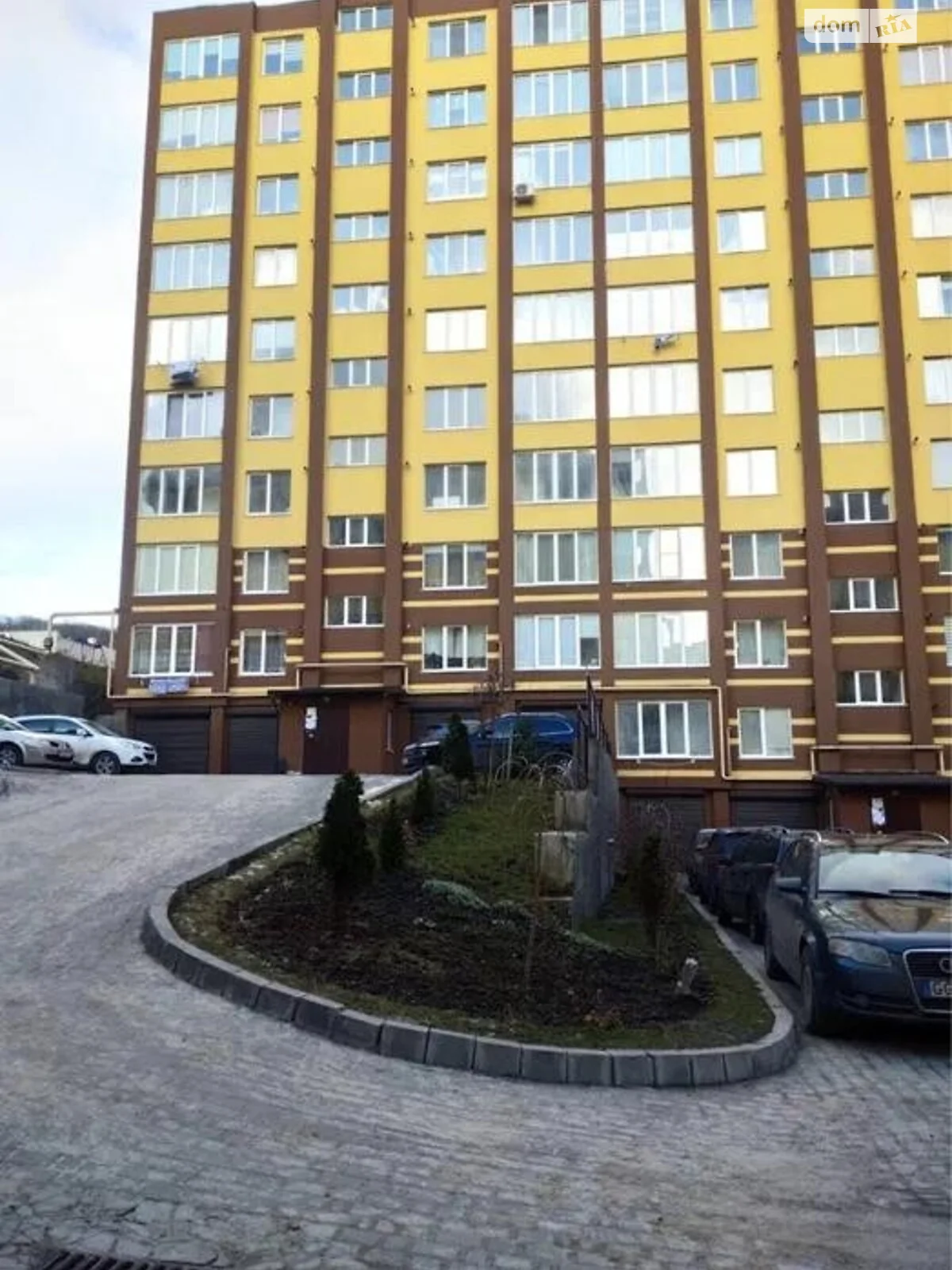 Продается 1-комнатная квартира 39.6 кв. м в Хмельницком, ул. Кармелюка