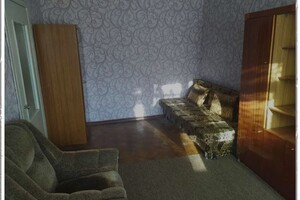Продается 1-комнатная квартира 32 кв. м в Харькове, Свистуна улица