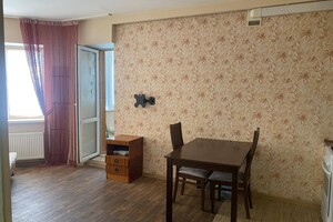 Продажа квартиры, Киевская, Бровары, р‑н. Бровары, Грушевского переулок, дом 19