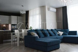 Продается 3-комнатная квартира 80 кв. м в Киеве, Тираспольская улица