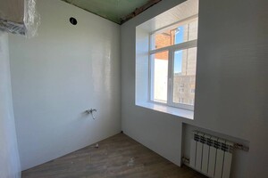 Продается 2-комнатная квартира 55 кв. м в Харькове, проспект Героїв Харкова