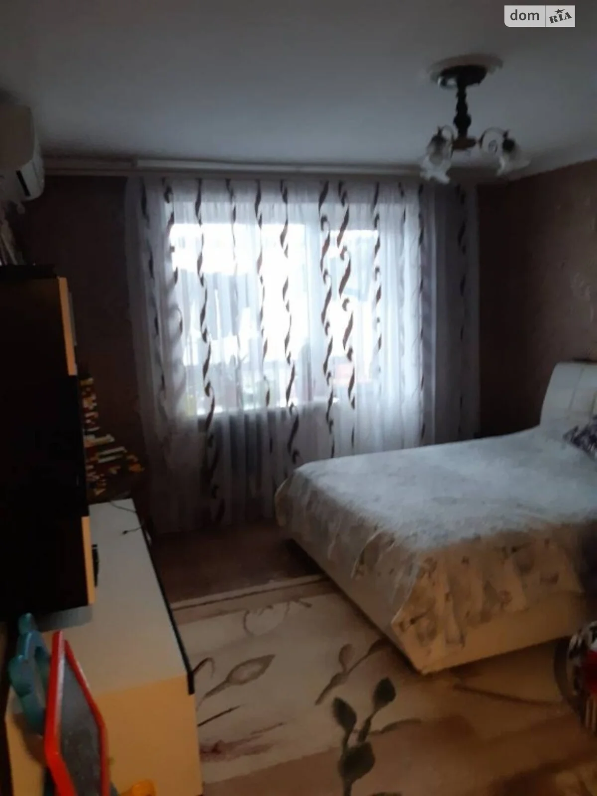 Продается 1-комнатная квартира 36 кв. м в Одессе, ул. Героев обороны Одессы - фото 1