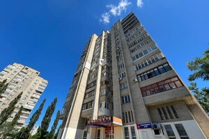 Продается 1-комнатная квартира 39 кв. м в Сумах, Харьковская улица