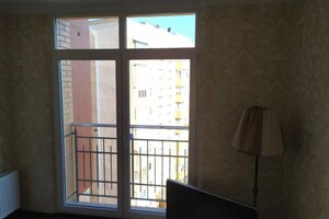 Продается 1-комнатная квартира 43 кв. м в Черновцах, Воробкевича Сидора улица