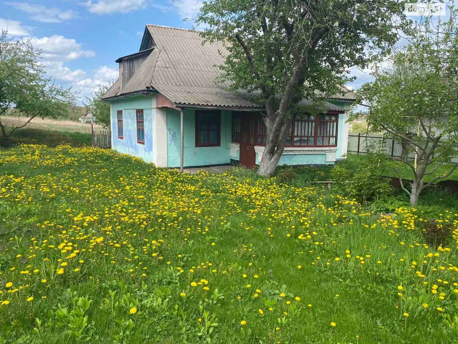 Продається одноповерховий будинок 67 кв. м з каміном, цена: 15000 $