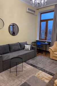 Продается 4-комнатная квартира 62 кв. м в Киеве, цена: 170000 $