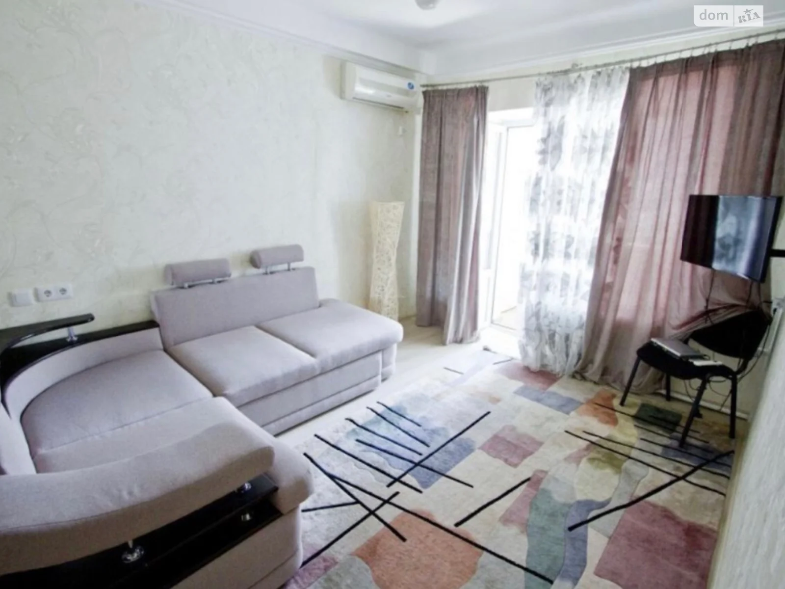 Сдается в аренду 2-комнатная квартира в Киеве, ул. Большая Васильковская - фото 1