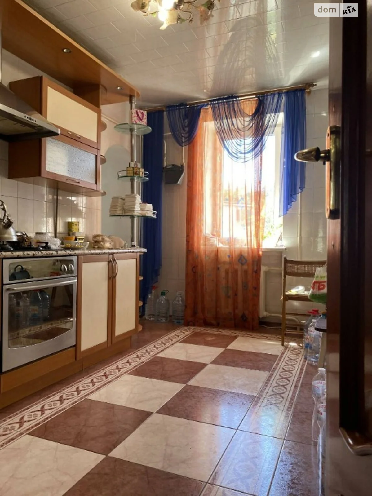 Продается 2-комнатная квартира 79 кв. м в Одессе, ул. Маршала Малиновского - фото 1