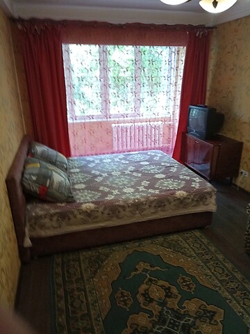 Здається в оренду 1-кімнатна квартира у Києві, вул. Шулявська