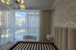 Продается 2-комнатная квартира 43 кв. м в Киеве, Предславинская улица