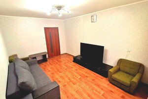 Сдается в аренду 2-комнатная квартира 80 кв. м в Киеве, Ясиноватский переулок