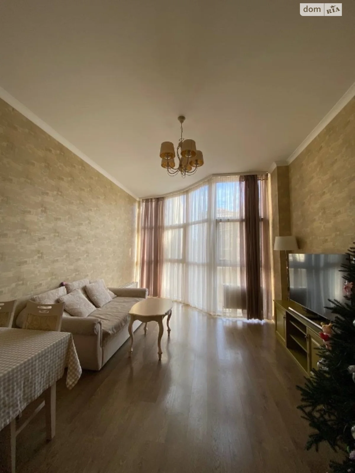 Продается 1-комнатная квартира 64 кв. м в Одессе, пер. Сабанский