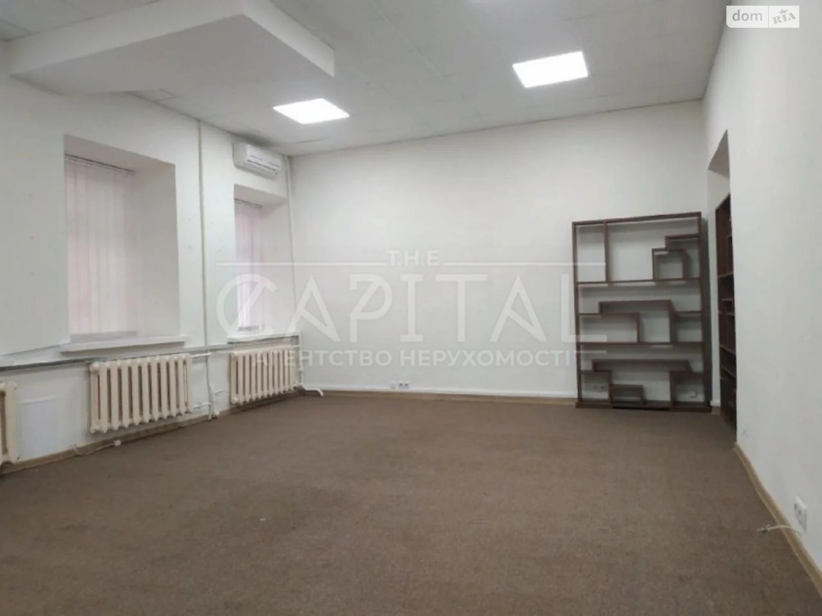 Продается офис 238 кв. м в бизнес-центре - фото 2