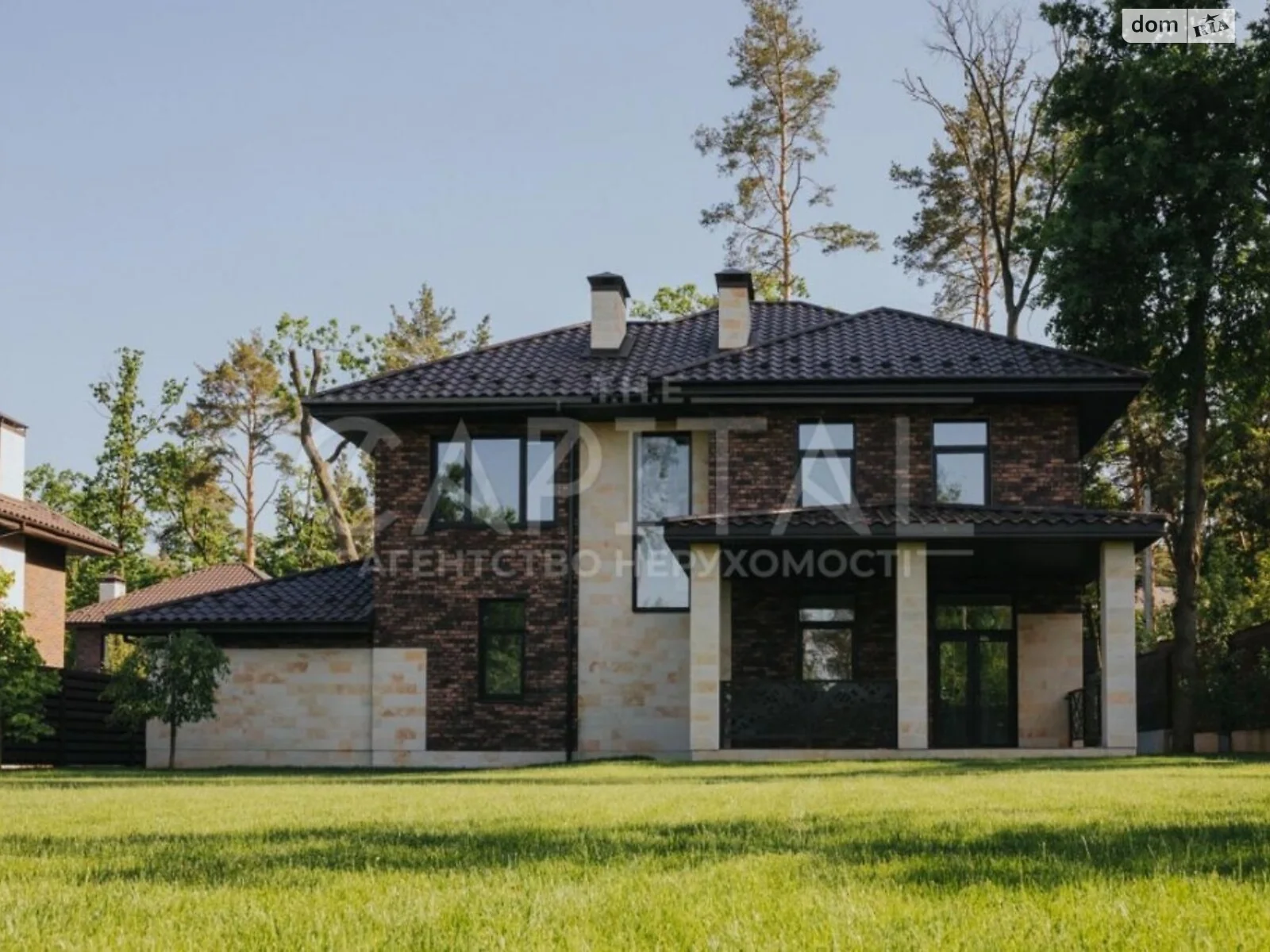 Продается дом на 2 этажа 215 кв. м с мебелью, цена: 375000 $ - фото 1