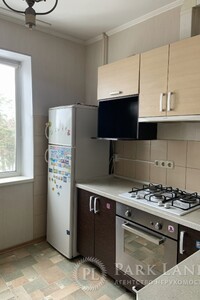 Продается 2-комнатная квартира 51 кв. м в Киеве, ул. Михаила Котельникова