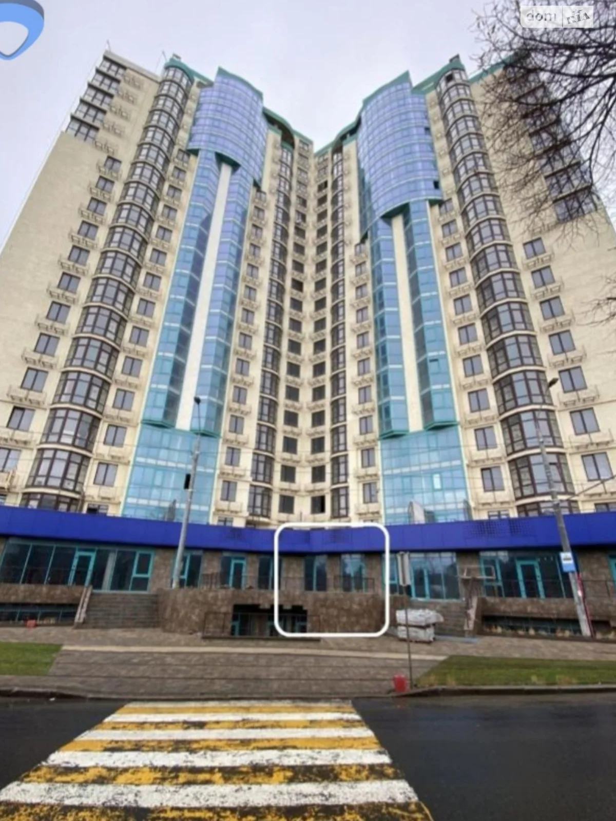 Продається офіс 116 кв. м в бізнес-центрі, цена: 149000 $