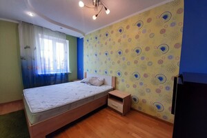 Сдается в аренду 3-комнатная квартира 90 кв. м в Тернополе, Зеленая улица