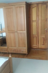 Сдается в аренду комната 59 кв. м в Киеве, цена: 3000 грн
