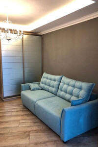 Продается 1-комнатная квартира 38 кв. м в Харькове, Московський проспект