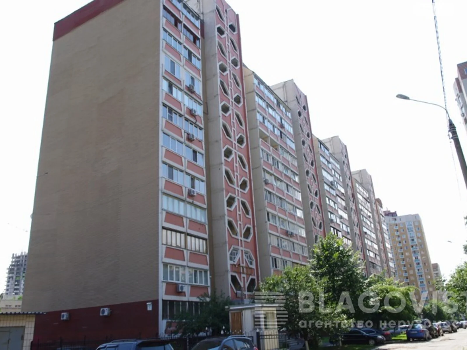 Продается 3-комнатная квартира 93 кв. м в Киеве, ул. Татьянинская(Леваневского), 7