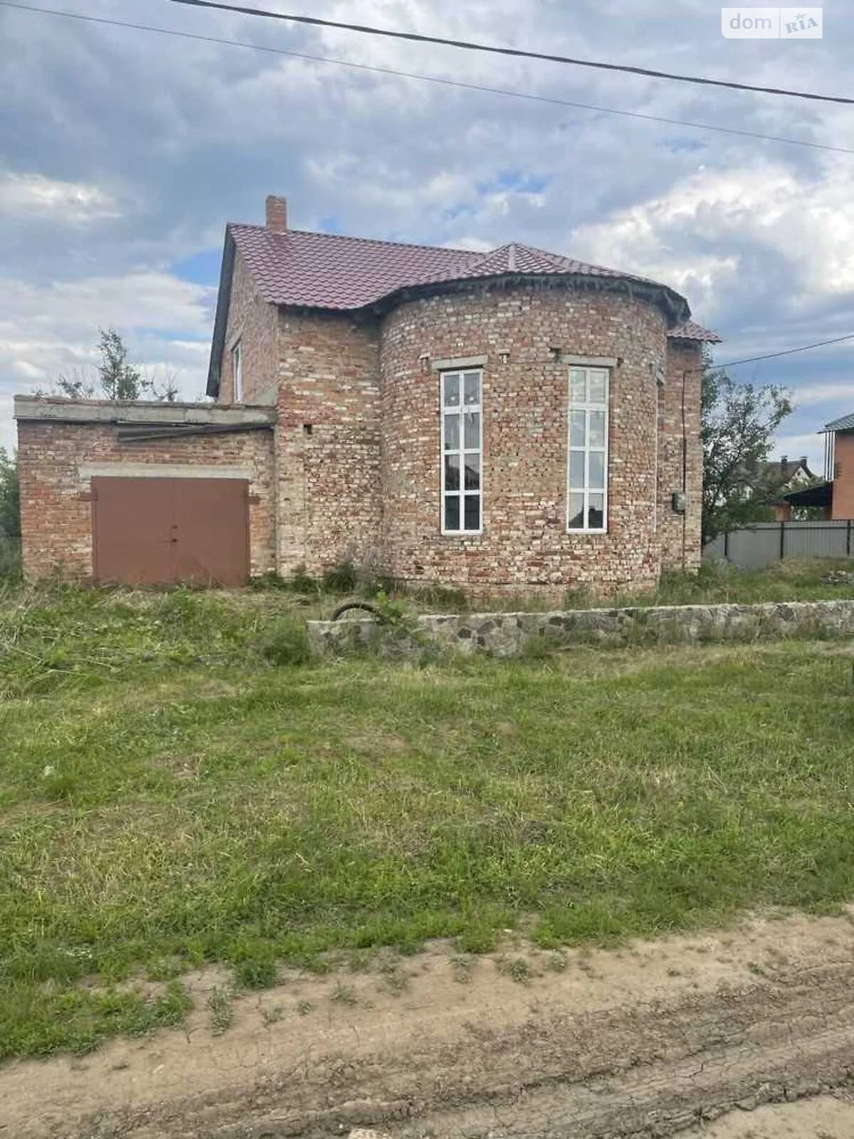 Продается дом на 2 этажа 150 кв. м с верандой, цена: 74000 $ - фото 1