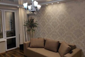 Продается 2-комнатная квартира 46 кв. м в Харькове, Плехановская улица