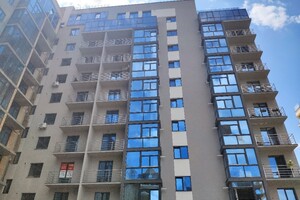 Продается 2-комнатная квартира 62 кв. м в Ивано-Франковске, ул. Гетьмана Ивана Мазепы