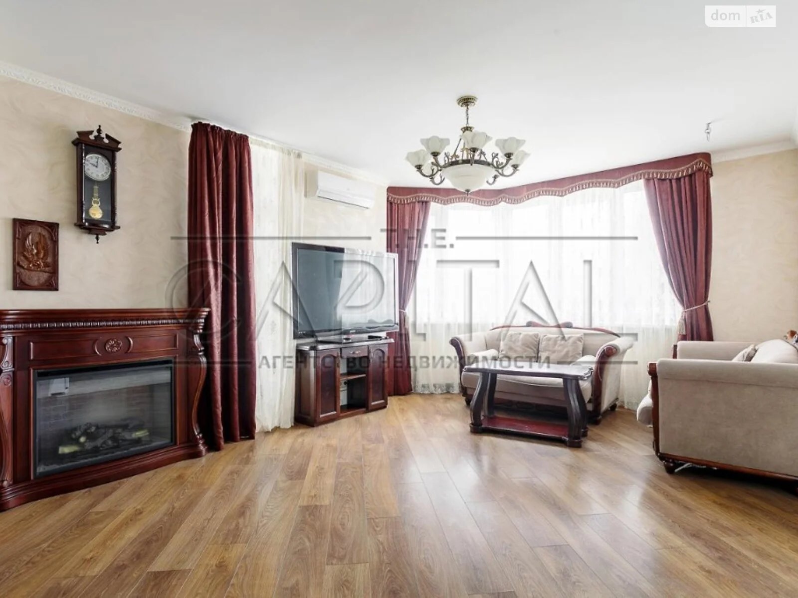 Продається 2-кімнатна квартира 124 кв. м у Києві, вул. Ахматової Анни - фото 1