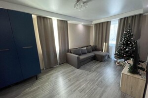Продается 1-комнатная квартира 31 кв. м в Киеве, Дорогожицкая улица