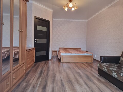 Сдается в аренду 1-комнатная квартира 48 кв. м в Виннице, ул. Вячеслава Черновола