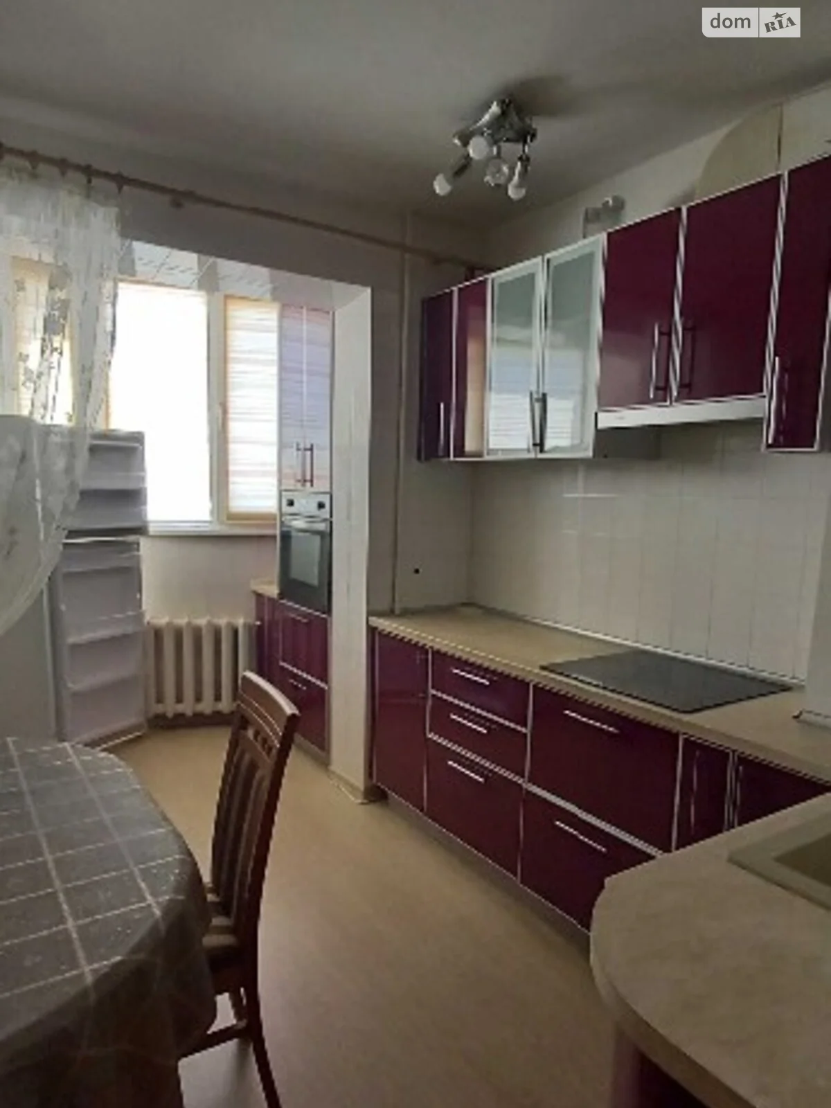 Продається 2-кімнатна квартира 57 кв. м у Одесі, вул. Люстдорфська дорога, 125
