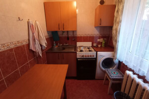 Продается 3-комнатная квартира 56.5 кв. м в Киеве, Плеханова улица