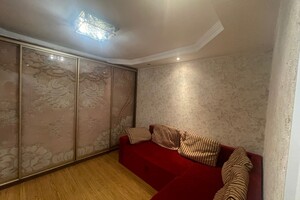 Продается 2-комнатная квартира 33 кв. м в Виннице, Киевская улица