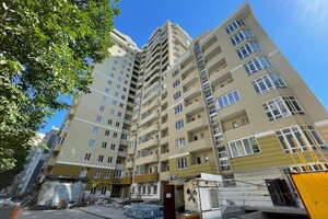 Продается 1-комнатная квартира 44 кв. м в Одессе, Солнечная улица