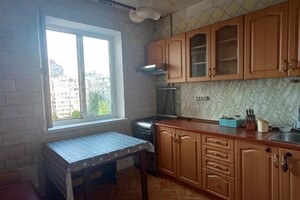 Продается 3-комнатная квартира 67 кв. м в Киеве, цена: 58500 $