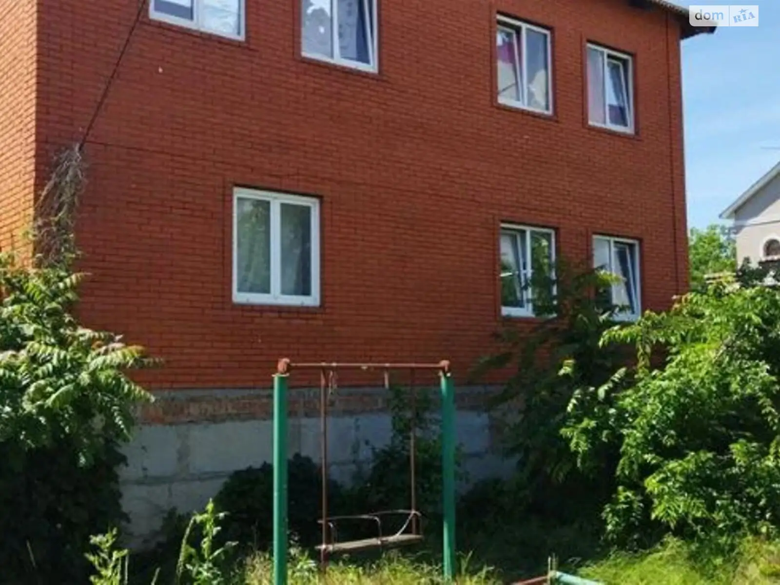 Продается дом на 3 этажа 330 кв. м с камином, цена: 85000 $ - фото 1