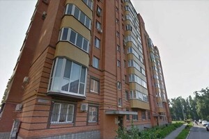 Продается 2-комнатная квартира 67 кв. м в Полтаве, Петровського вулиця